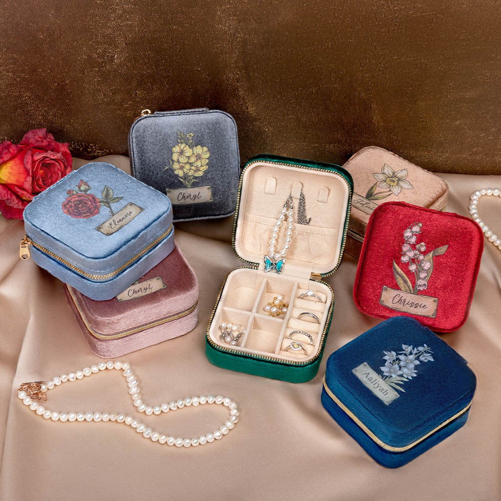 Personalized Birth Flower Velvet Jewelry Case, Custom Name Travel Jewelry Box, Bridal Party Favor, Birthday/Wedding/Anniversary Gift for Women