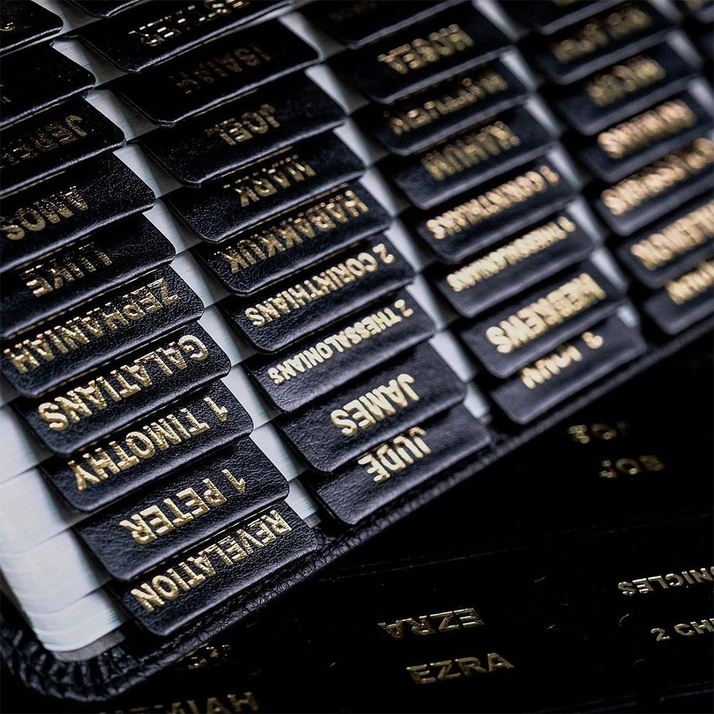 KJV Holy Bible, Giant Print Full-size Faux Leather Red Letter Edition - Thumb Index & Ribbon Marker, King James Version, Dark Brown (KJV Full Size GP Editions)