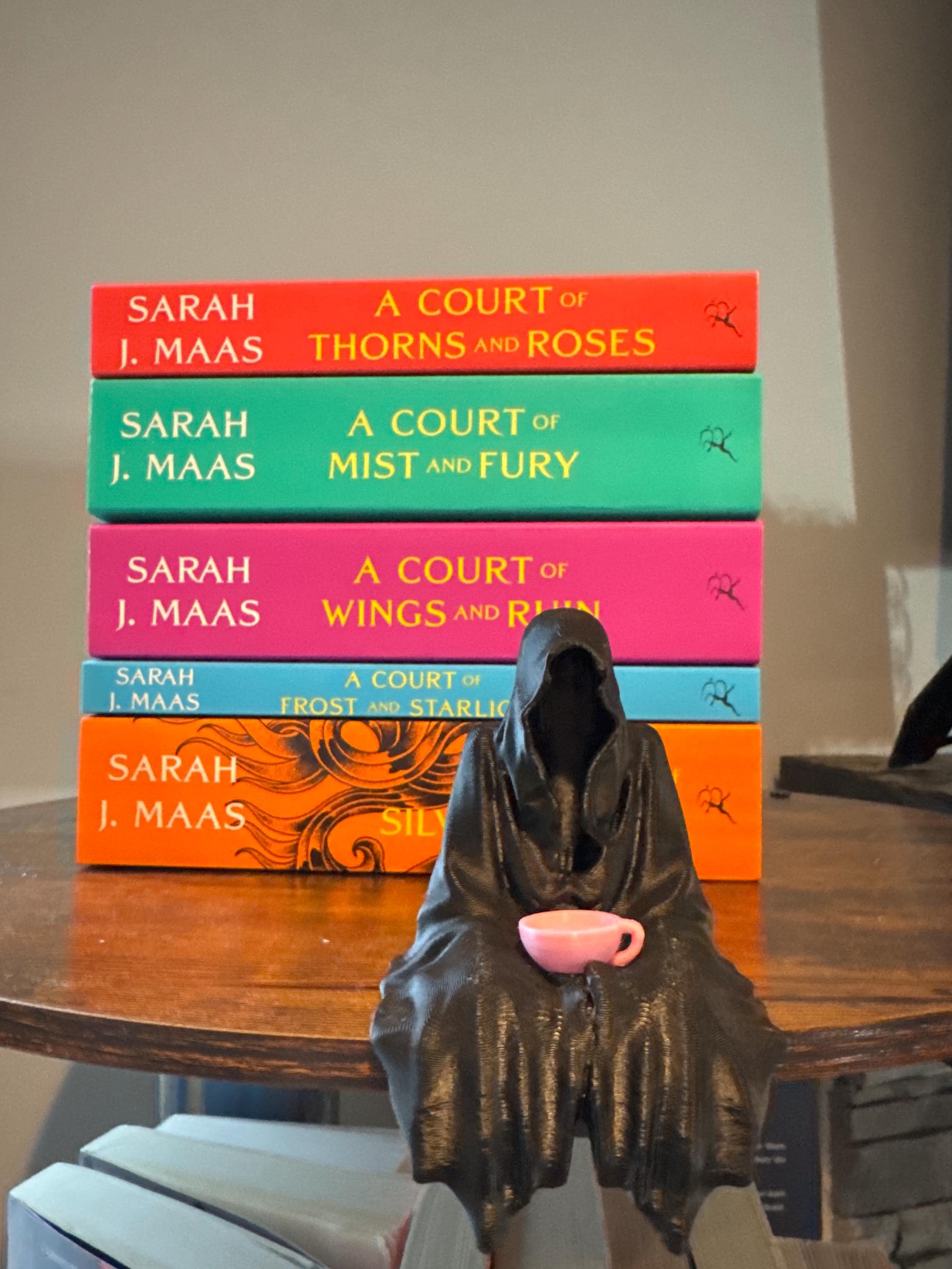 ACOTAR Suriel Bookshelf Accessory | Velaris Ghost Fantasy | Suriel Tea Court of Thorns