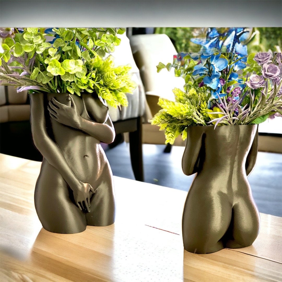 Unique Pot Artistic Naked Woman Planter, Fun Shy Decor, Quirky Office Decoration, Artistic Home Gift Idea, shy woman plant pot, female body
