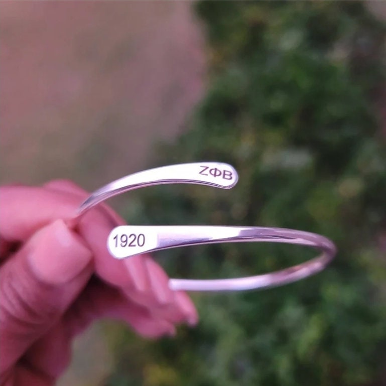 Divine Nine Sorority Bracelet - HBCU Sorority Bracelet - African American Sorority - Sorority Birthday Gifts