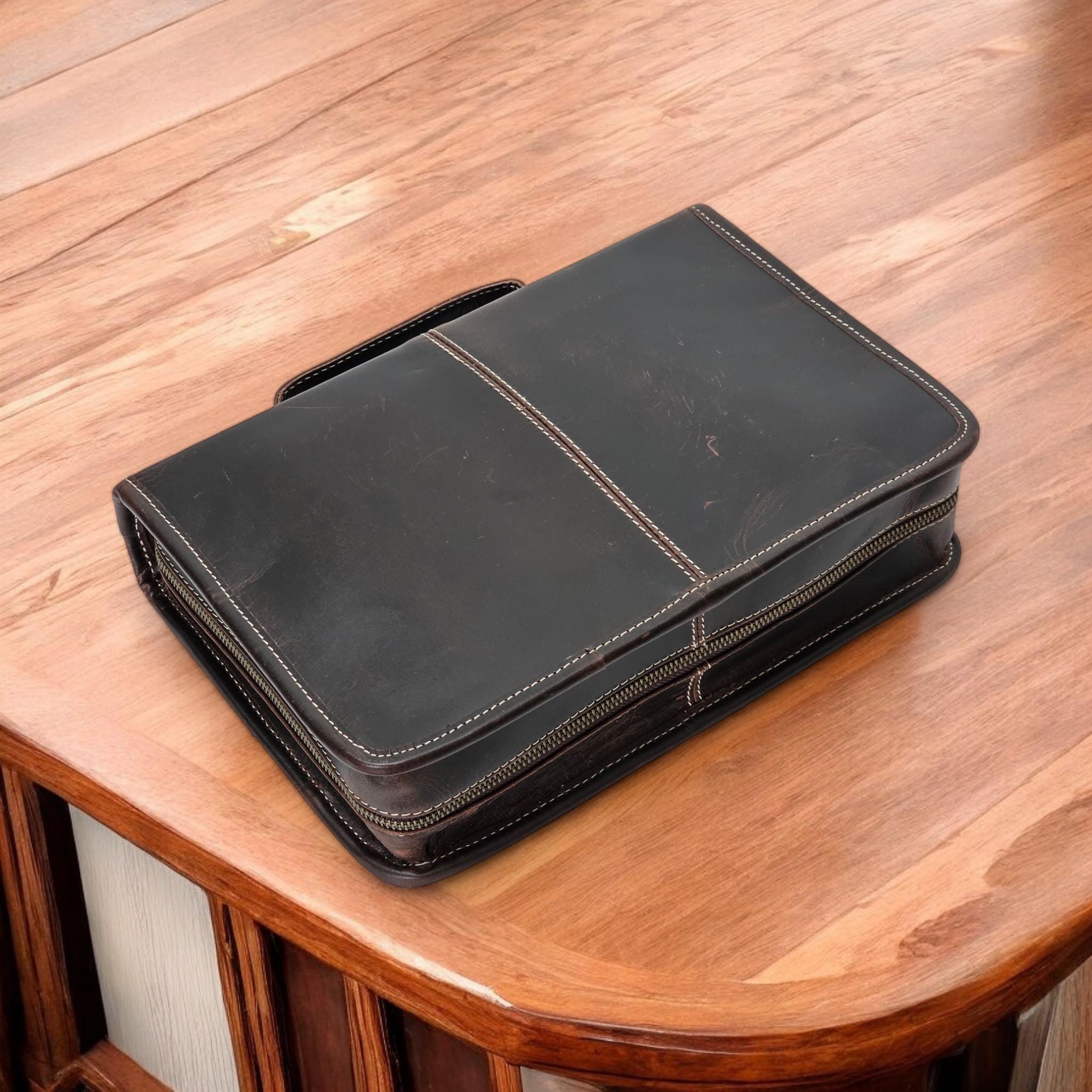 Personalized Leather Bible Cover, Religious Gifts, Engraved Bible Cover Zipper, Bible Cover with Handle, Bible Case, Monogrammed Bible Cover