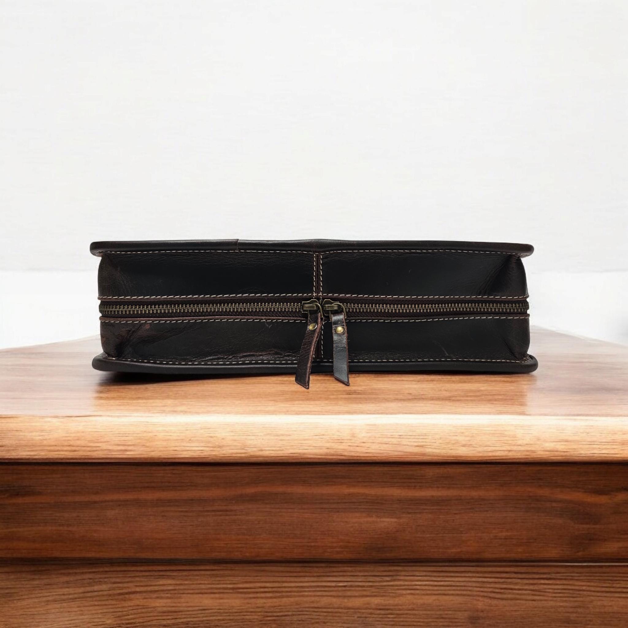 Personalized Leather Bible Cover, Religious Gifts, Engraved Bible Cover Zipper, Bible Cover with Handle, Bible Case, Monogrammed Bible Cover