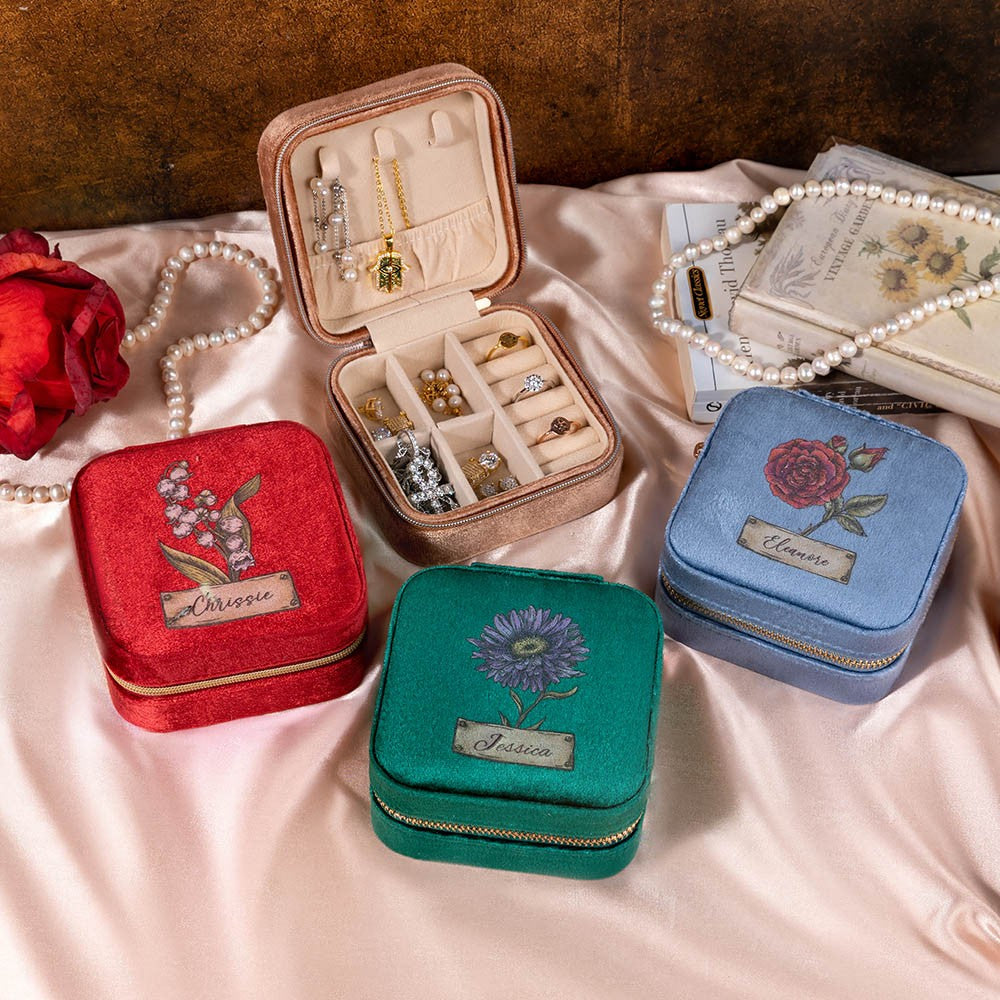 Personalized Birth Flower Velvet Jewelry Case, Custom Name Travel Jewelry Box, Bridal Party Favor, Birthday/Wedding/Anniversary Gift for Women