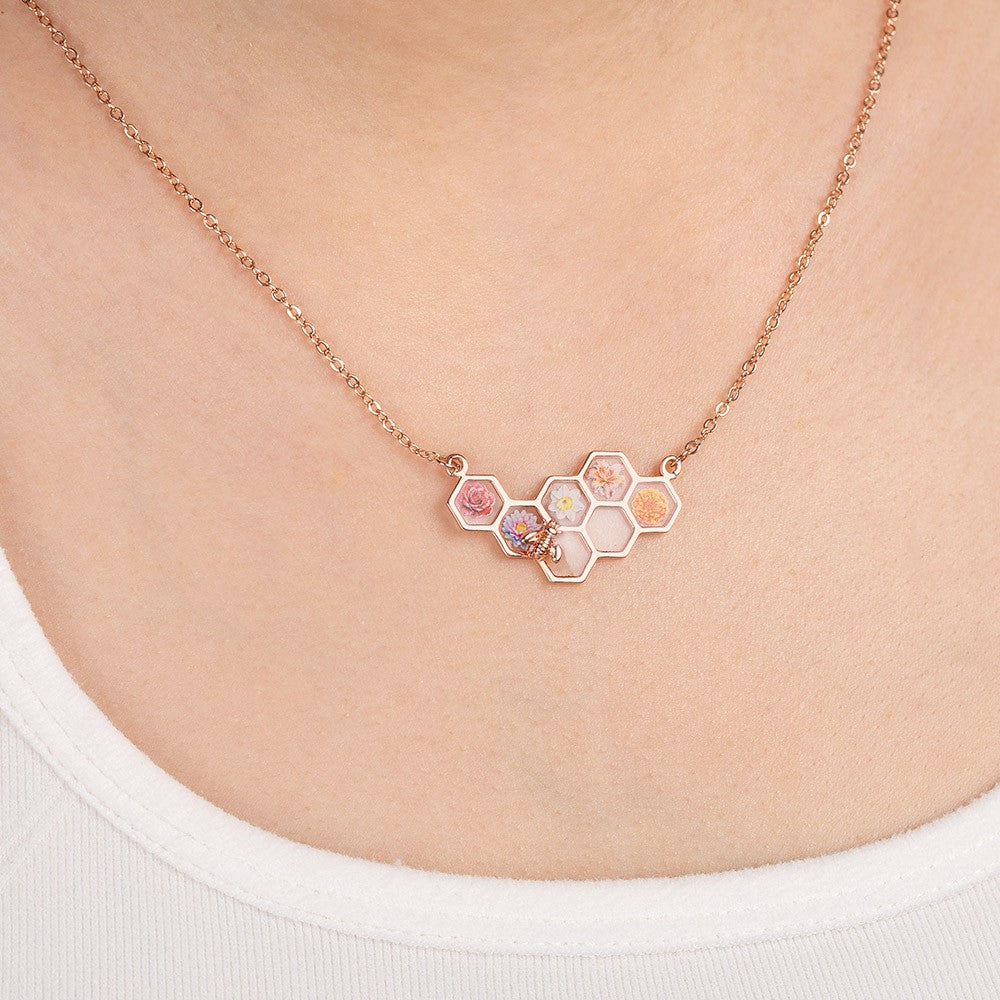 Custom Birth Month Flower Necklace, Brass/Sterling Silver 925 Honeycomb Pendant, Flower Necklace for Her