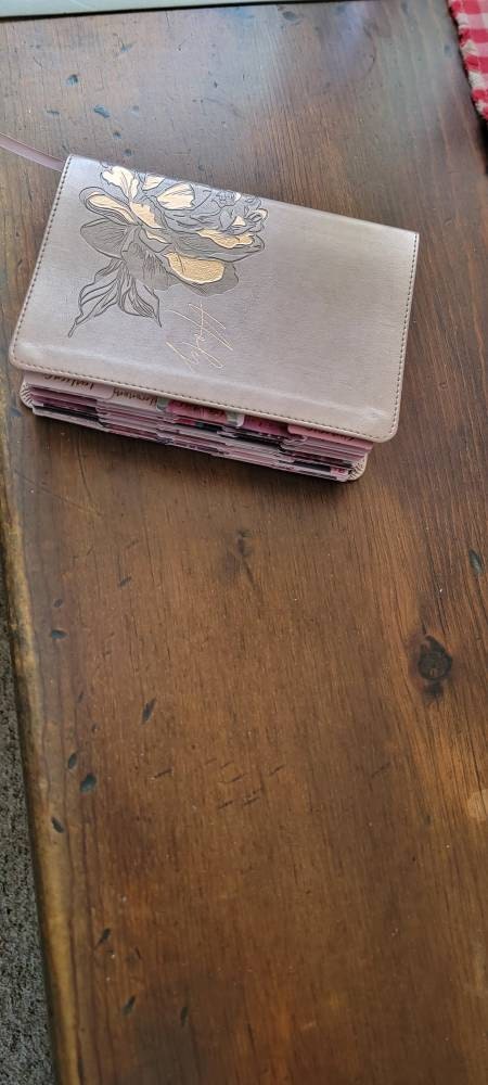 NLT Compact Giant Print Bible, Filament-Enabled Edition LeatherLike, Rose Metallic Peony, Red Letter with Floral Tabs