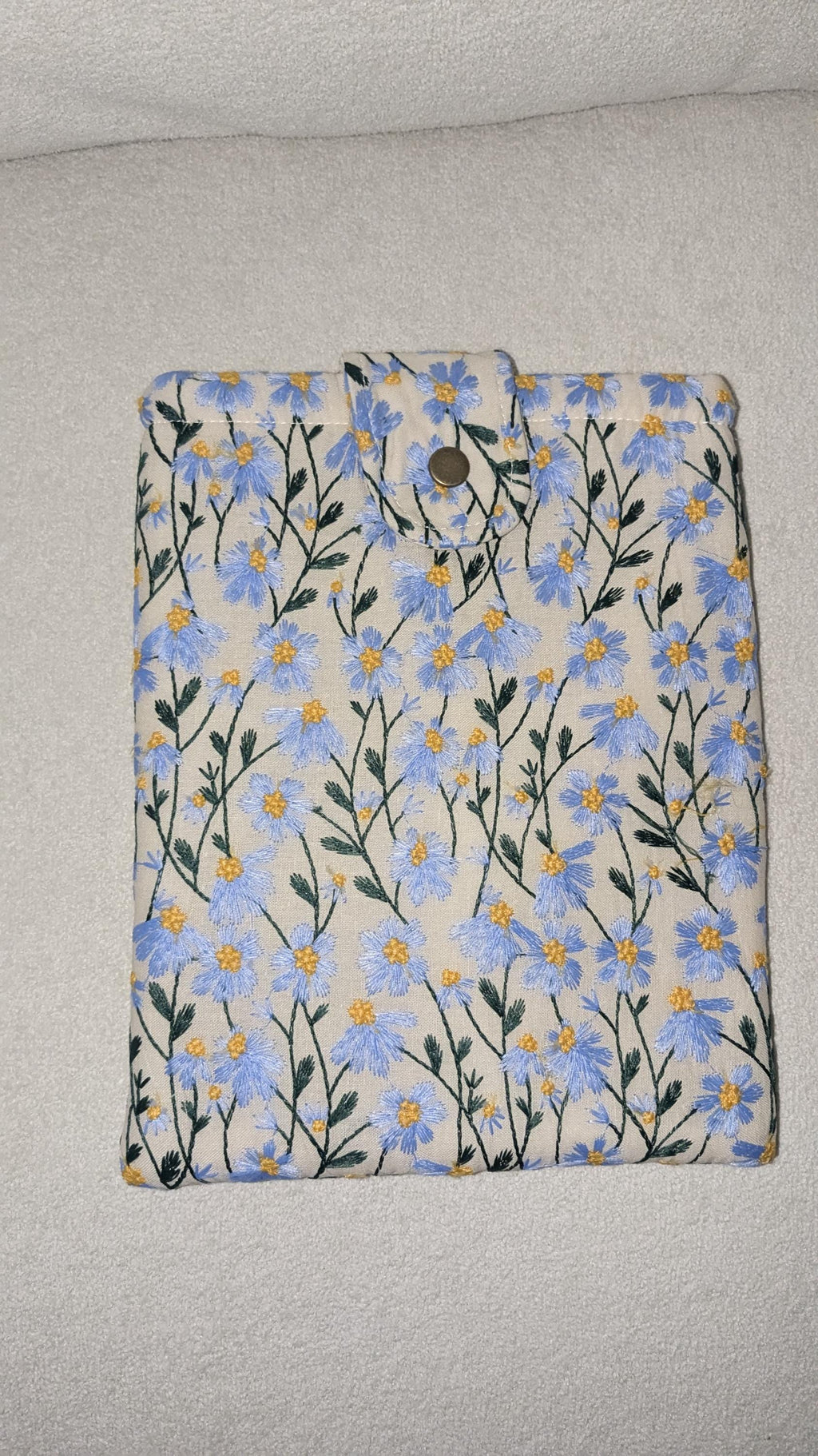 Blue Beige Daisy Embroidered book sleeve, kindle sleeve, ereader cover, iPad sleeve, Book Gift, book pouch, Bible cover