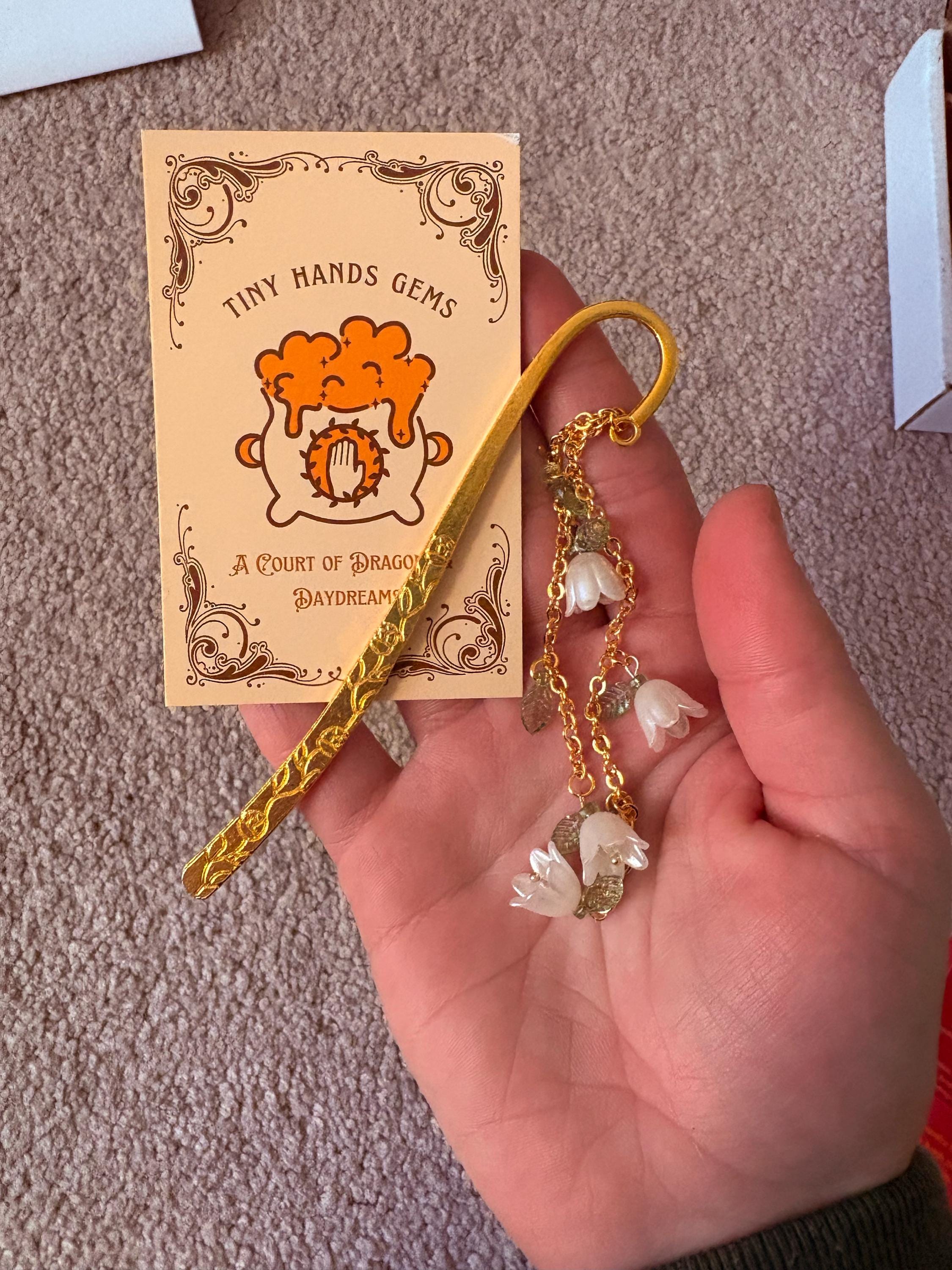 Flower bookmark Multiple colors available charm Metal bookmark Page marker bookmark charm Fairycore Floral Bookish gifts Book accessories