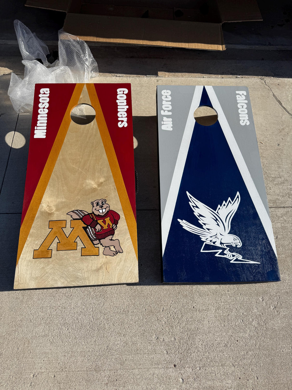 Custom Cornhole Boards, Company logo, Sport, College, House Divided, Monogram, Cornhole Set with Bags, Housewarming Gift