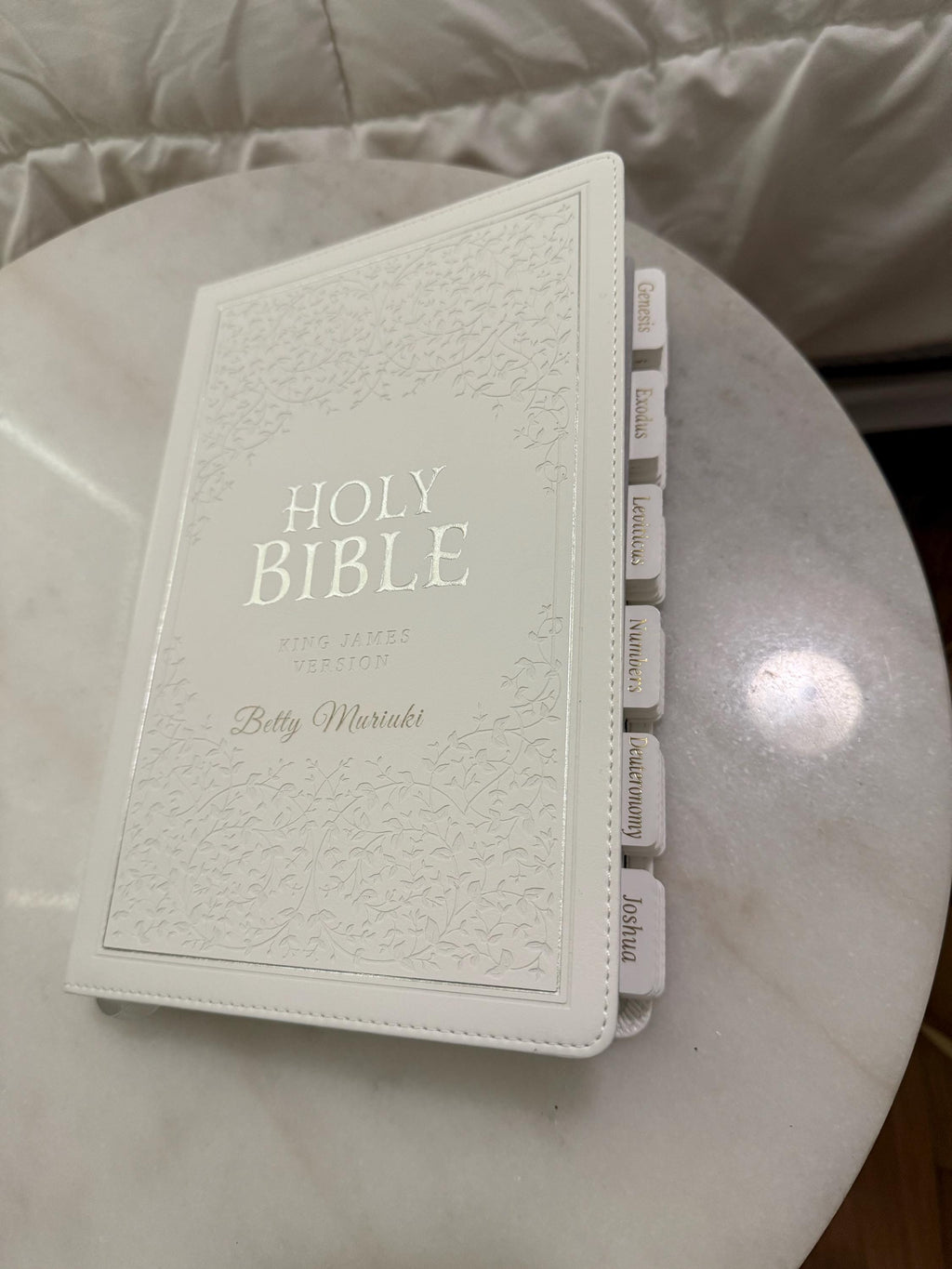 Tabbed Bible White KJV Bible Tabbed Faux Leather Personalized Gift for Women Large Print Bible Tabbed Gift Customized Baptism Gift Wedding