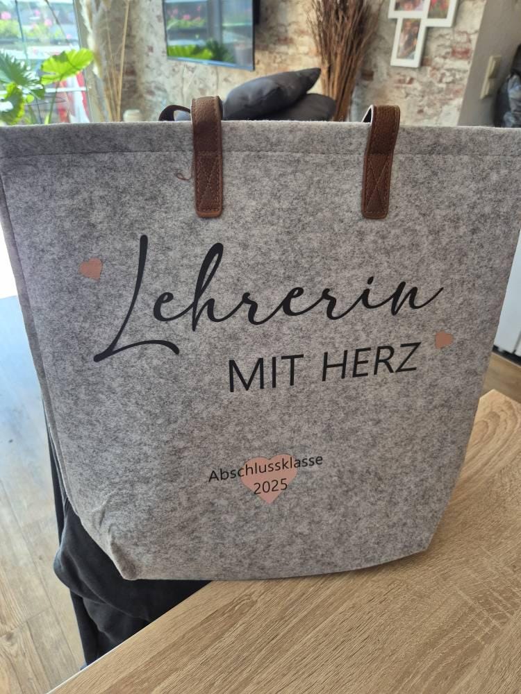 Farewell gift for a teacher, teacher with heart, gift ideas for teachers