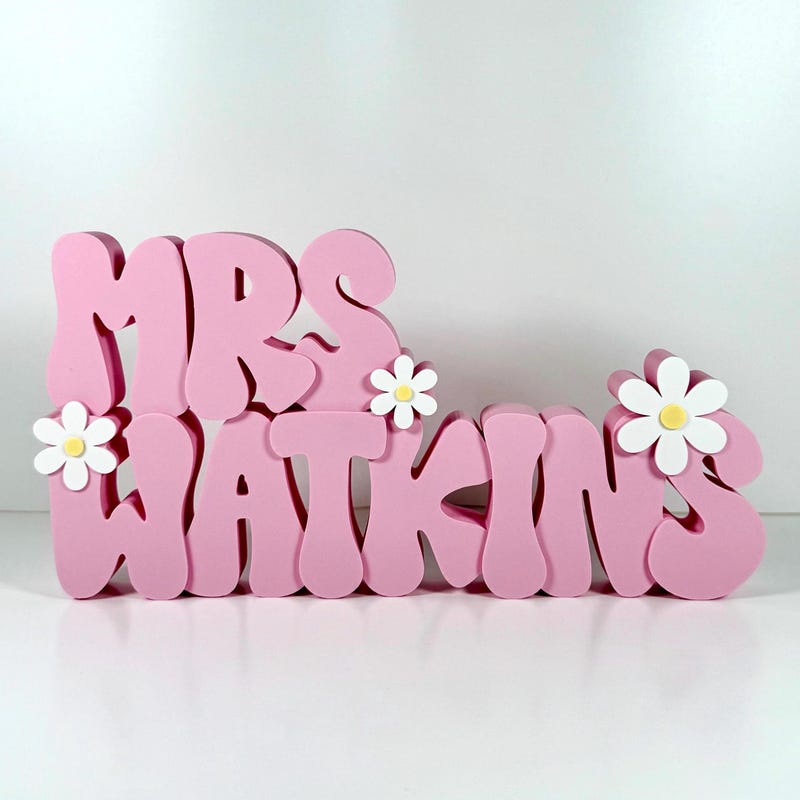 Personalized Teacher Name Plate, Daisy, Teacher Name Sign, Retro Name Sign, Groovy Name Plate, Teacher Gift, Daycare Gift, Office Name Plate