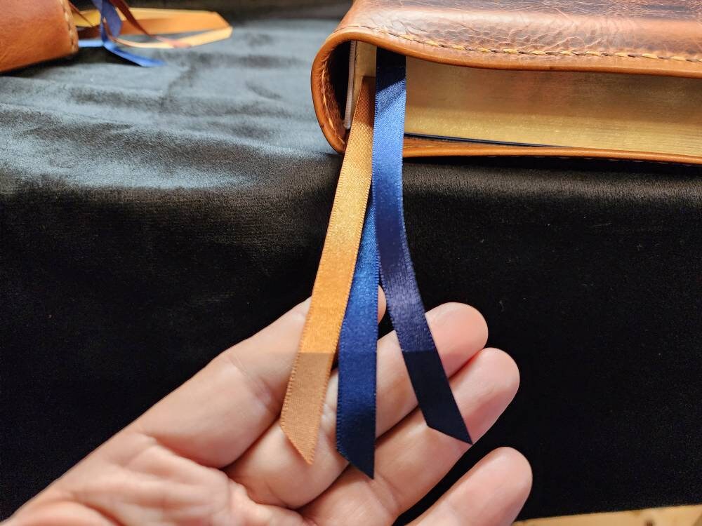 Made to Order item. Customizable Study Bible in Badalassi Carlo Cowskin Full Yapp