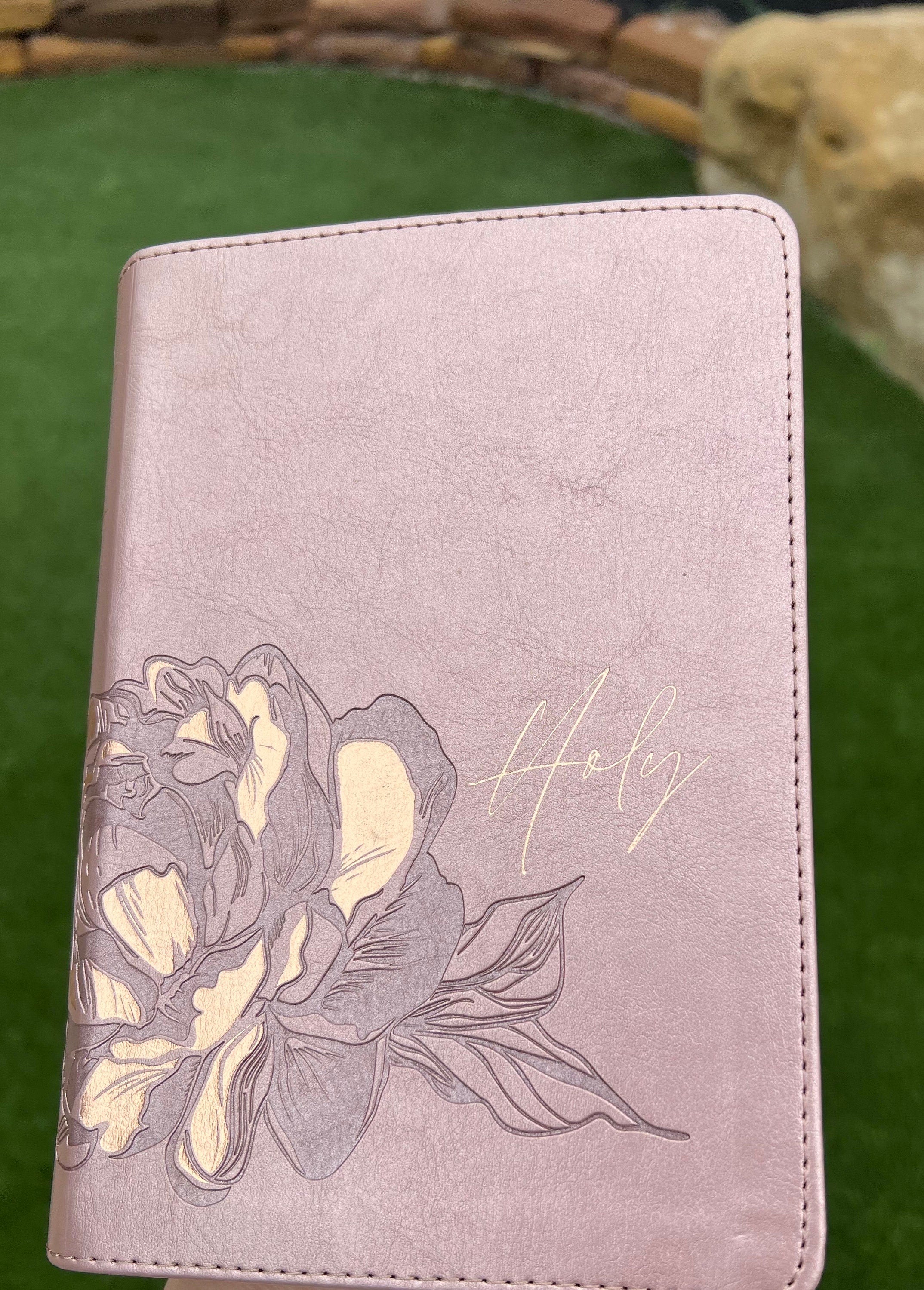 NLT Compact Giant Print Bible, Filament-Enabled Edition LeatherLike, Rose Metallic Peony, Red Letter with Floral Tabs