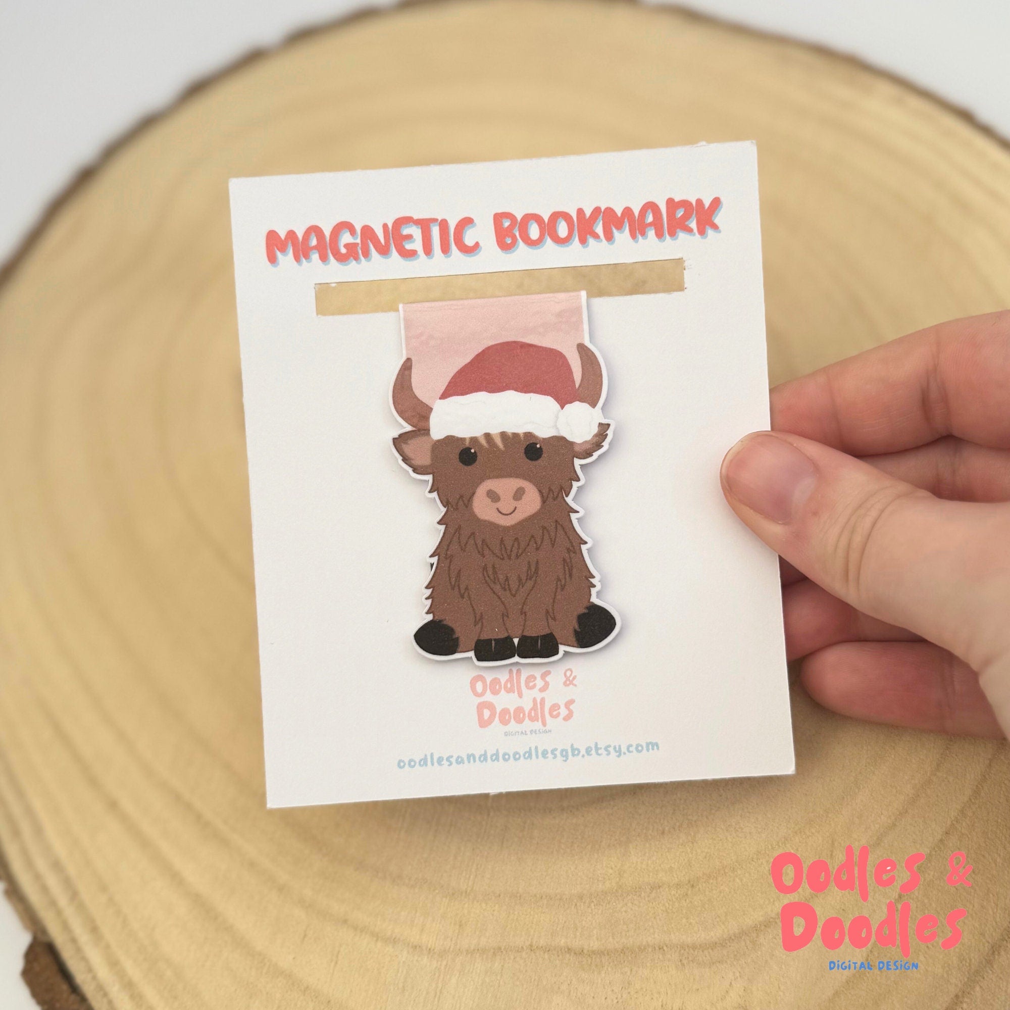 Festive Highland Cow Magnetic Bookmark | Hat & Scarf Highland Cow | Page Marker | Gift for Reader | Reading Accessories | Cow Lover