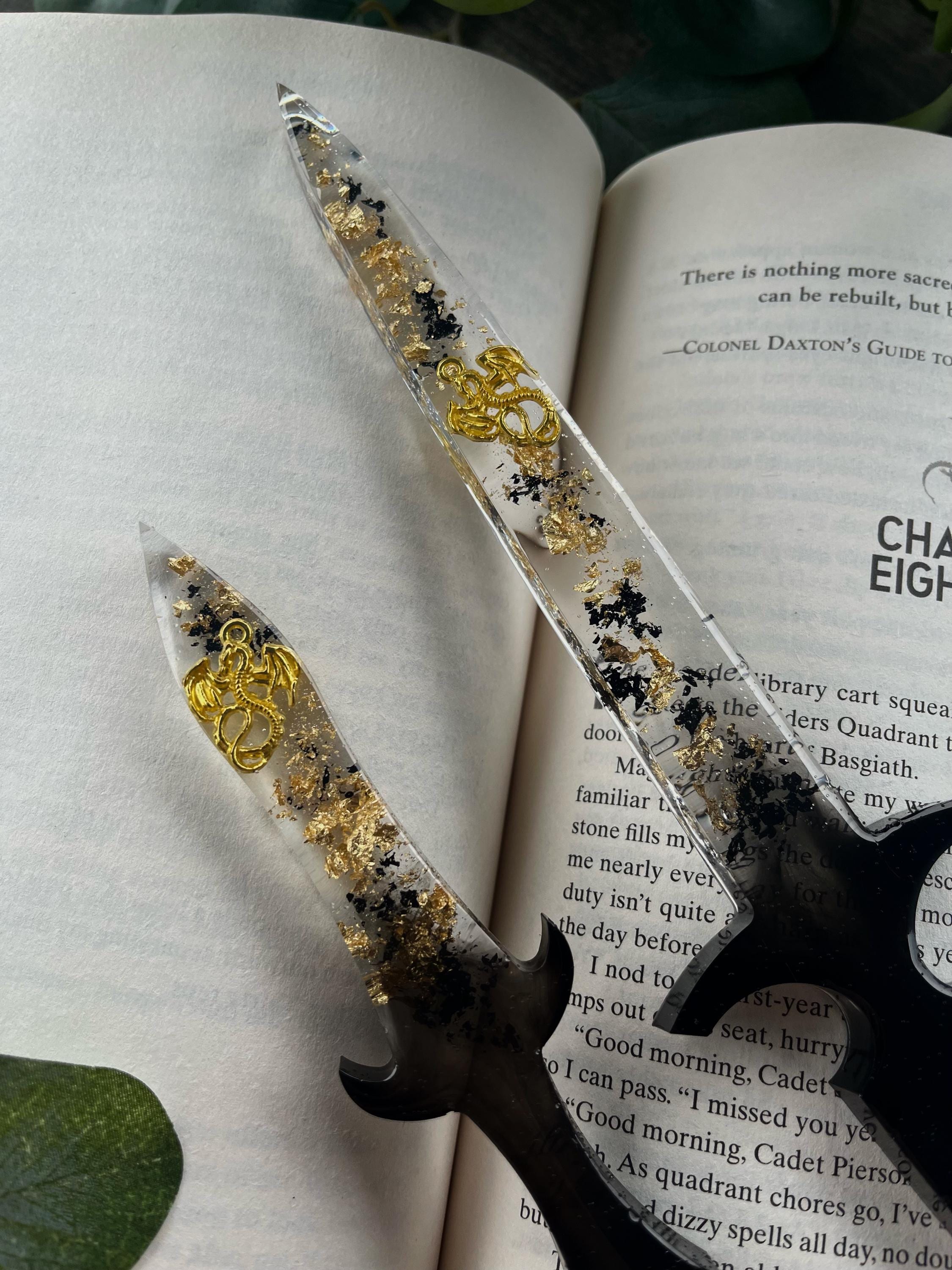 Fourth Wing Inspired Resin Dagger Gold Dragon BookLover Gift Handmade Gifts Bookshelf Decor Bookish Merch Bookworm Decor Dragons