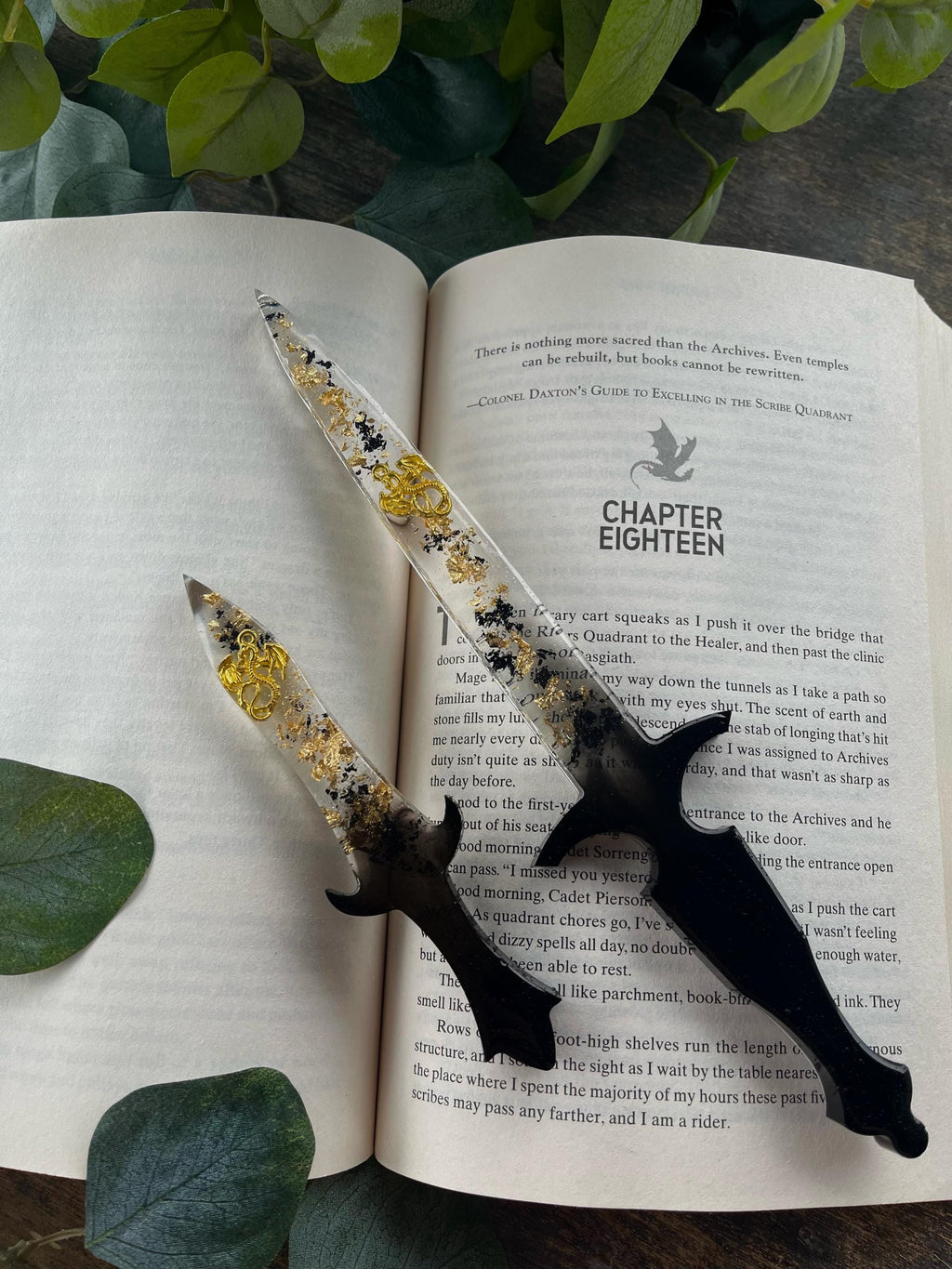 Fourth Wing Inspired Resin Dagger Gold Dragon BookLover Gift Handmade Gifts Bookshelf Decor Bookish Merch Bookworm Decor Dragons