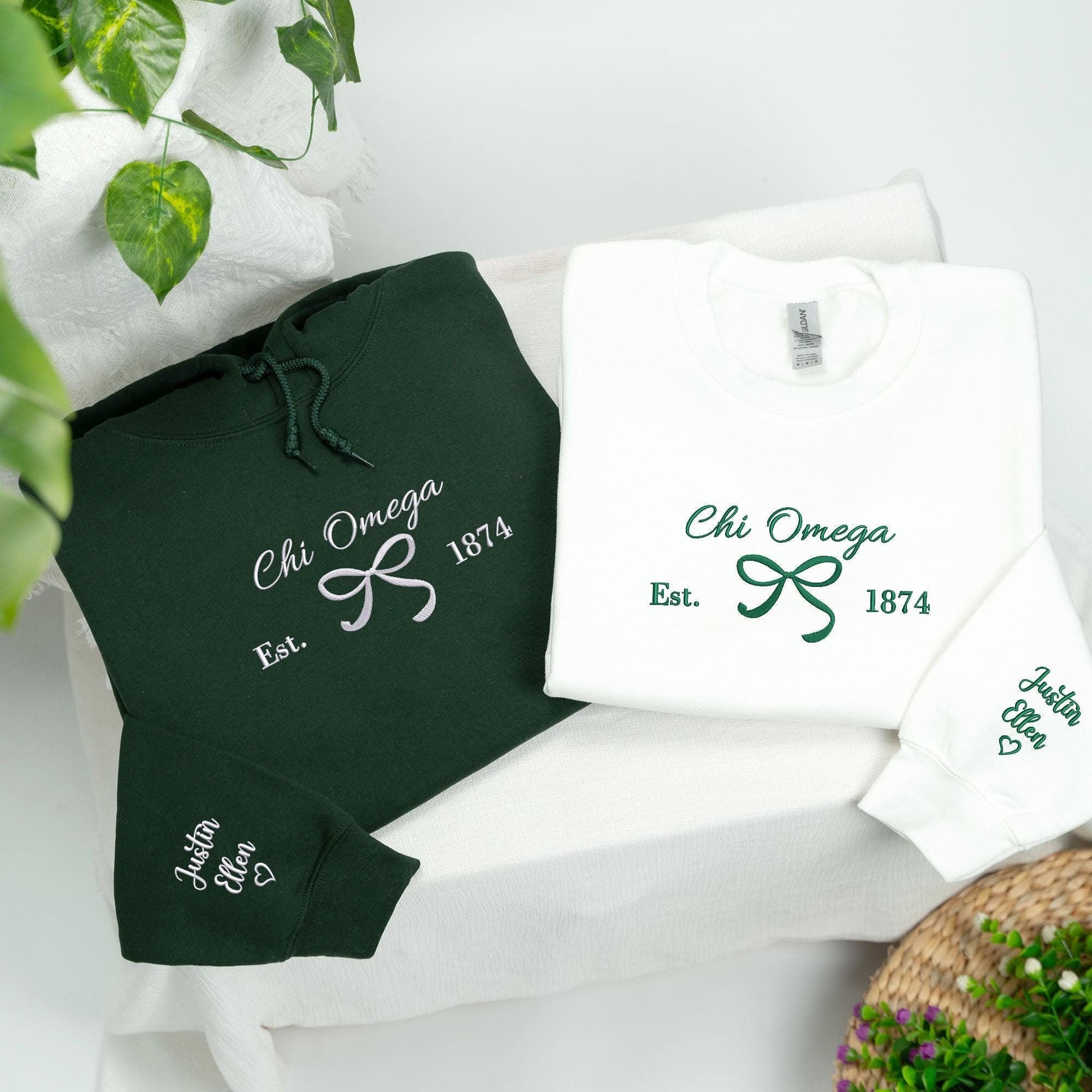 Custom Embroidered Girl's Trip 2025 Sweatshirt | Matching Besties Sweater | Custom Sorority Shirt | Custom Coquette Text Hoodie |