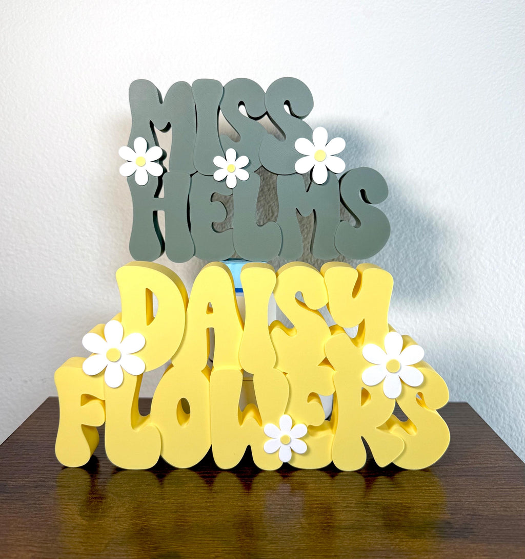 Personalized Teacher Name Plate, Daisy, Teacher Name Sign, Retro Name Sign, Groovy Name Plate, Teacher Gift, Daycare Gift, Office Name Plate