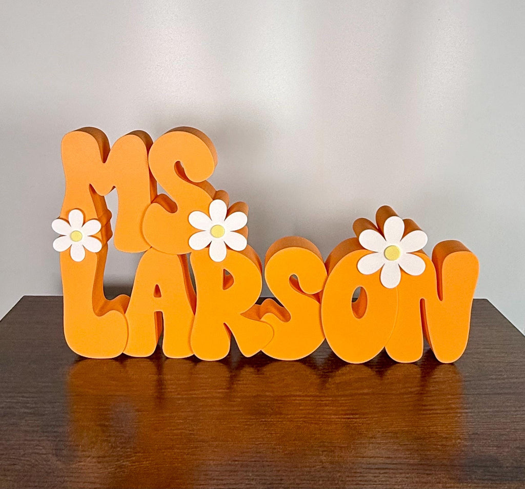 Personalized Teacher Name Plate, Daisy, Teacher Name Sign, Retro Name Sign, Groovy Name Plate, Teacher Gift, Daycare Gift, Office Name Plate