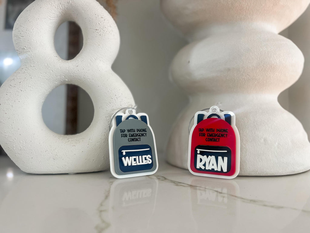 Emergency contact backpack tag, bag tag, book bag tag, scan tag, NFC tag, safety, school name tag, bag tag with name, customizable, personal